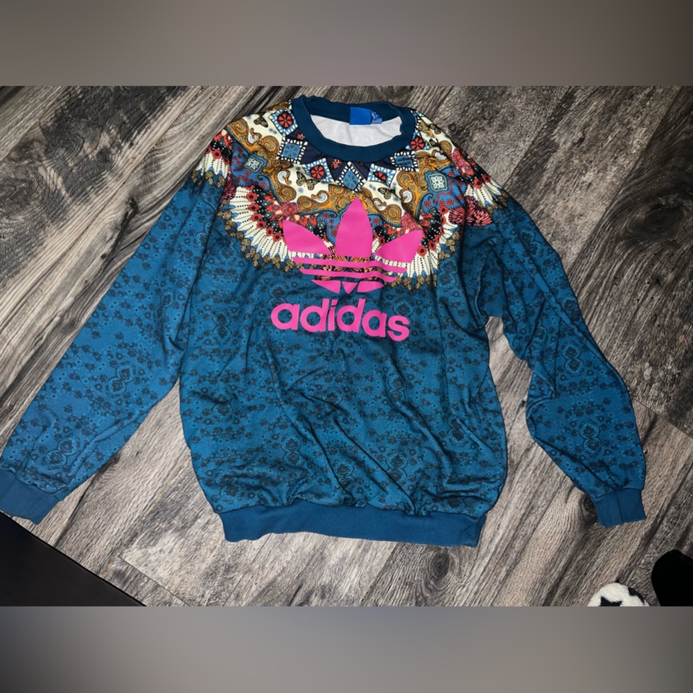 Adidas sweatshirt